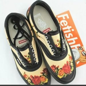 Supreme vans size 9.5